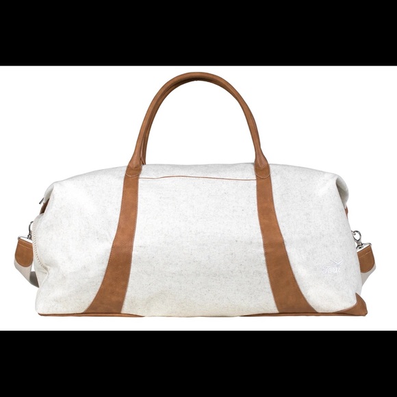 Tern Weekender Travel Bag - Picture 2 of 10